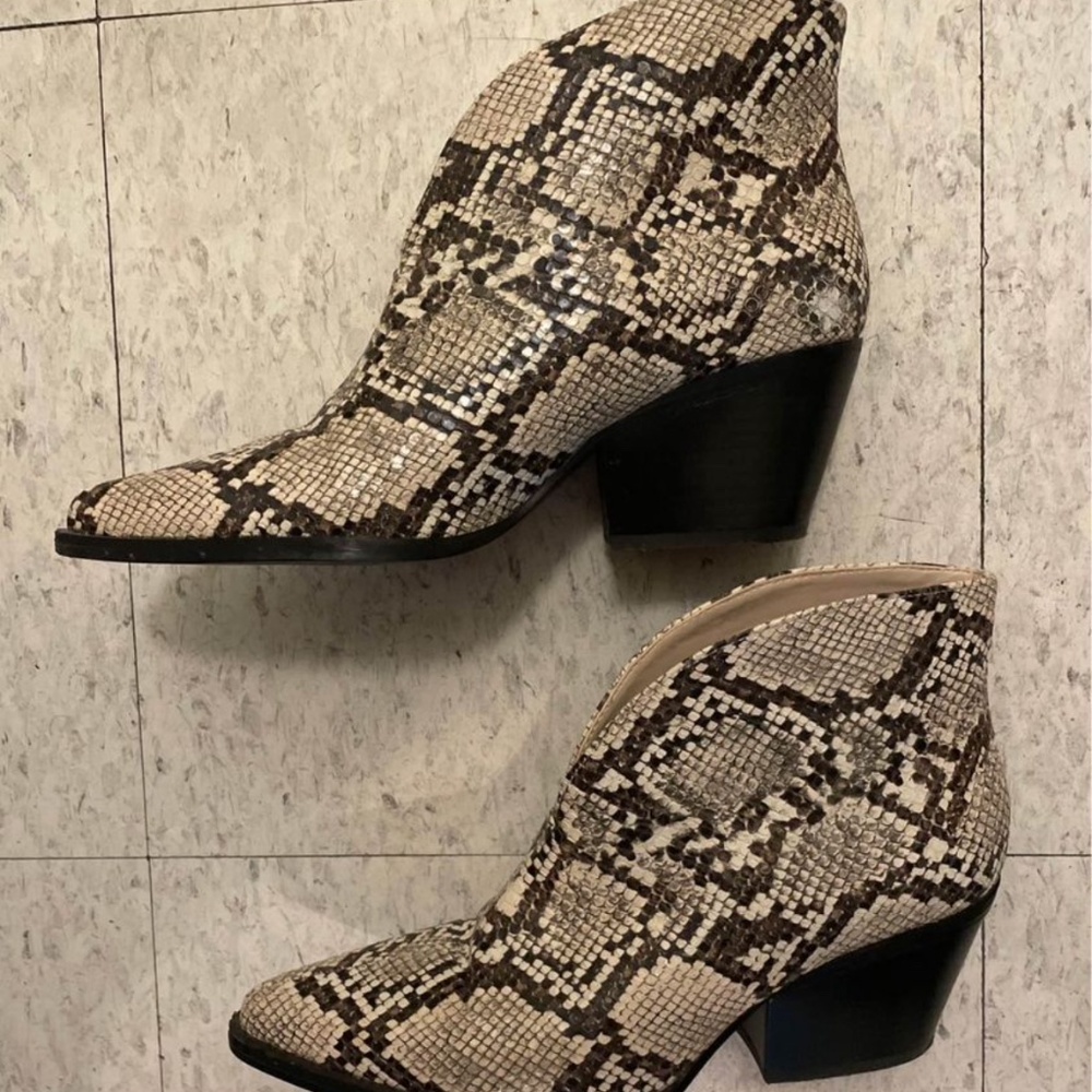 Zara python ankle boots, 36